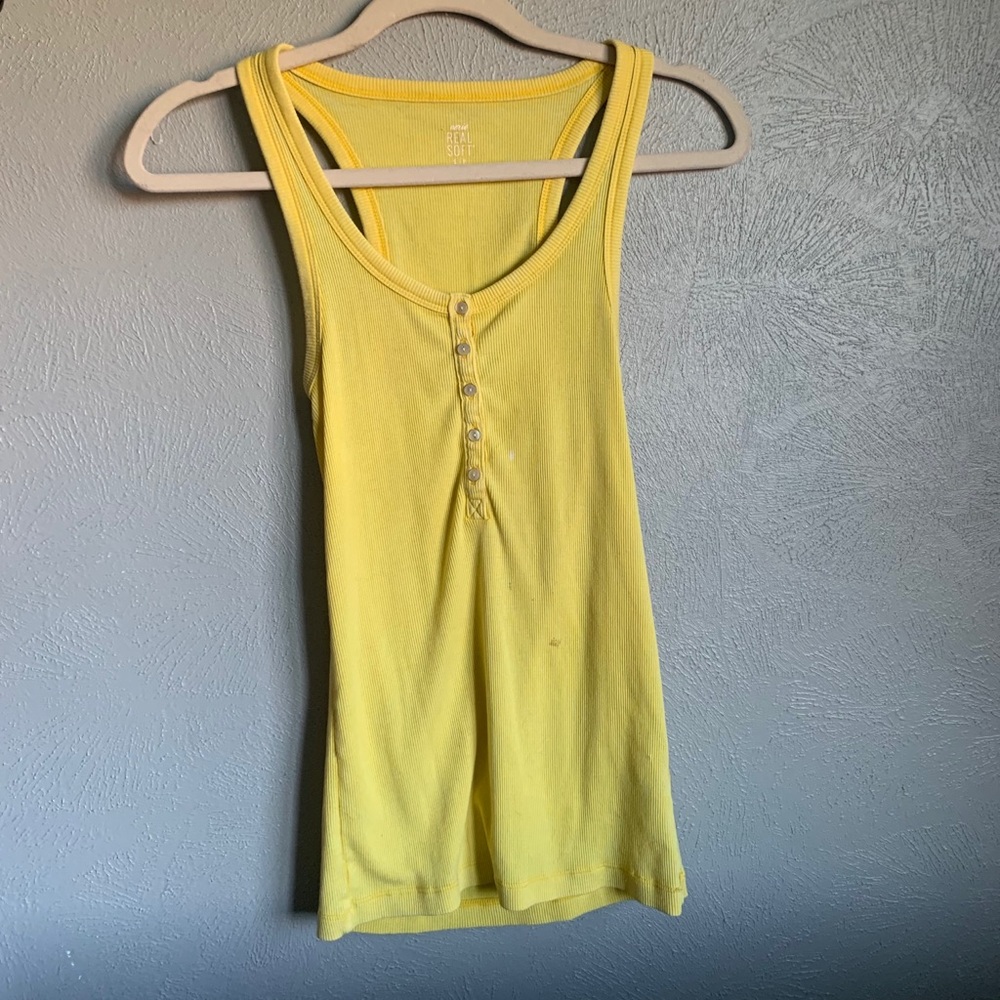 Basic yellow tank top
